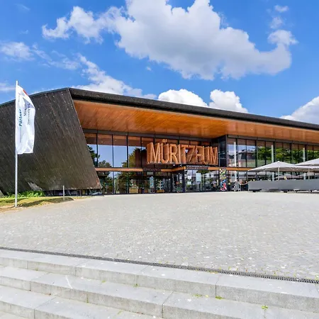 Seeblick - Mit Ausblick Auf Den Yachthafen شقة فارين